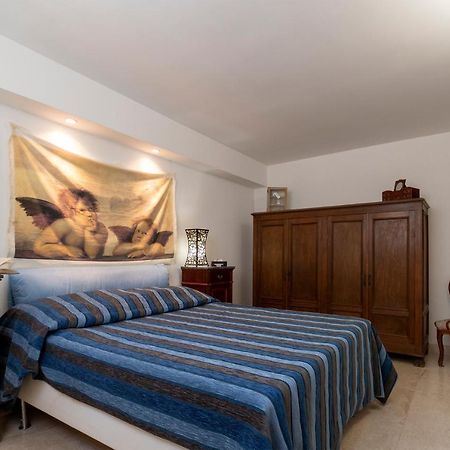 Charming Seafront Apartment With Garden And Patio 费尔蒂利亚 外观 照片