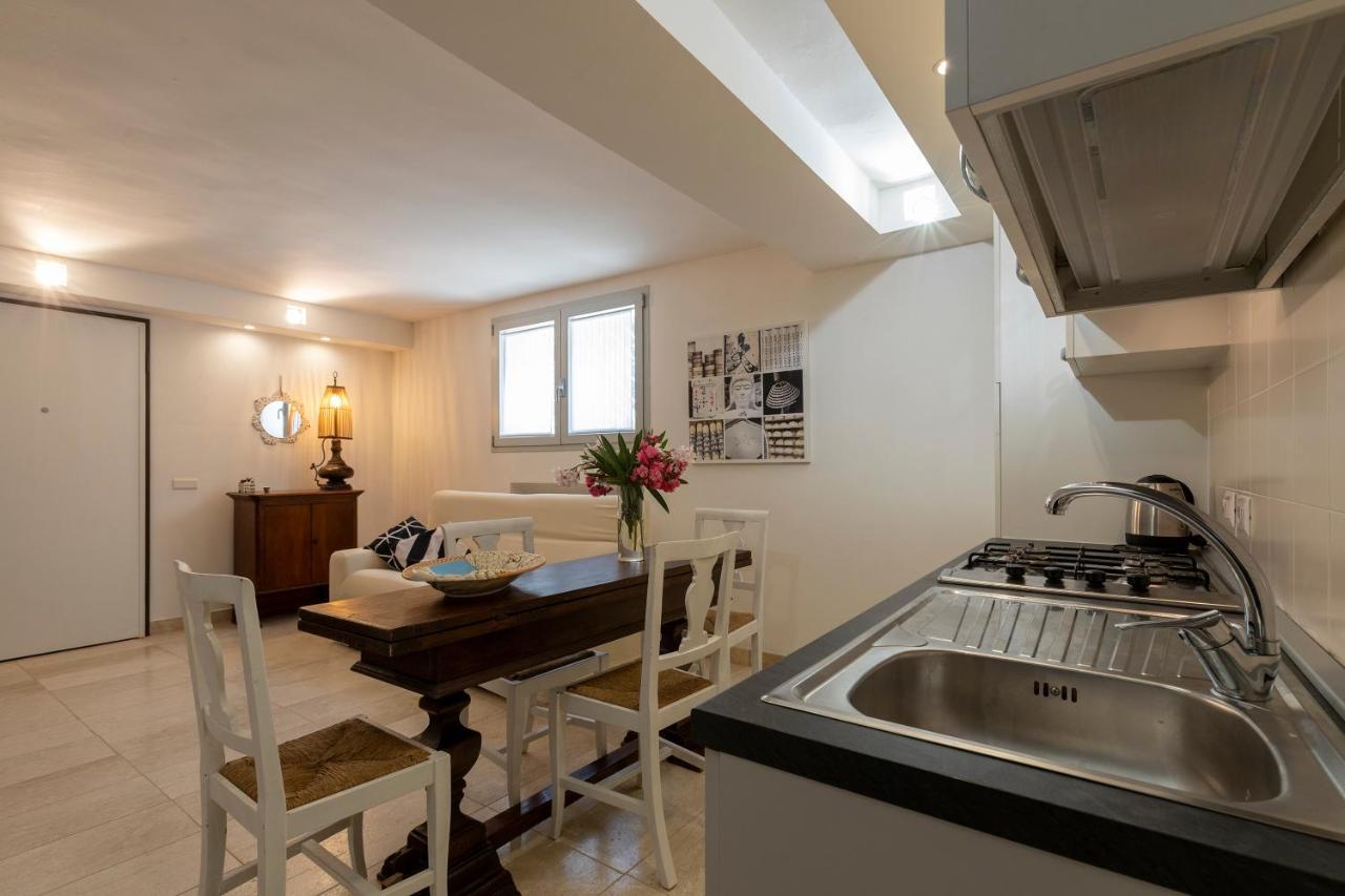 Charming Seafront Apartment With Garden And Patio 费尔蒂利亚 外观 照片
