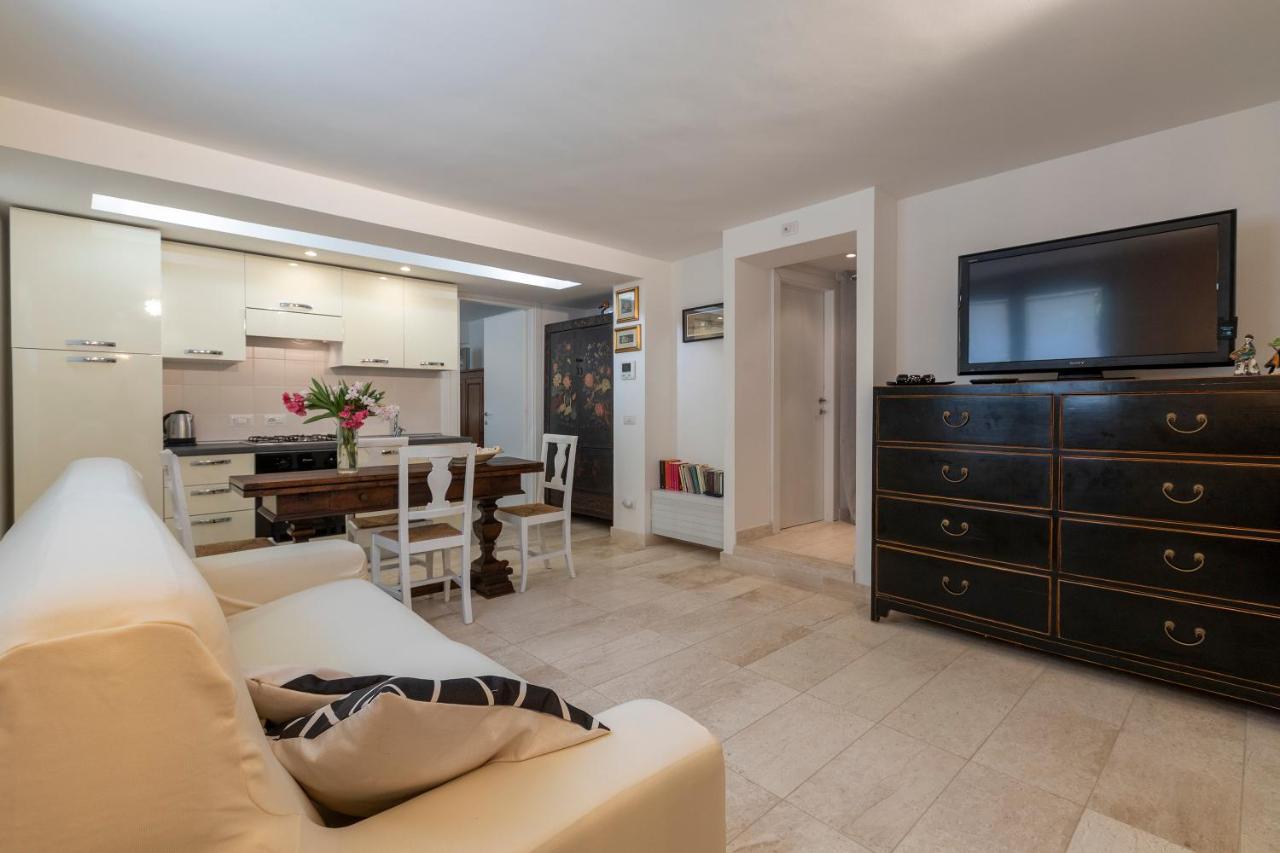 Charming Seafront Apartment With Garden And Patio 费尔蒂利亚 外观 照片